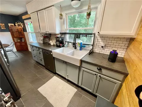 201 S Summit Dr, Apollo, PA 15613 photo 8