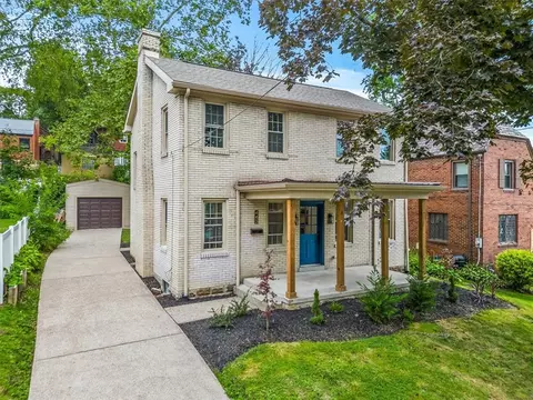 443 Marlin Dr, Pittsburgh, PA 15228