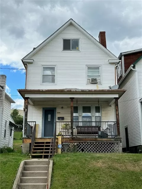 925 Roup Ave, Brackenridge, PA 15014