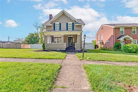 1809 Moore Ave, North Apollo, PA 15673