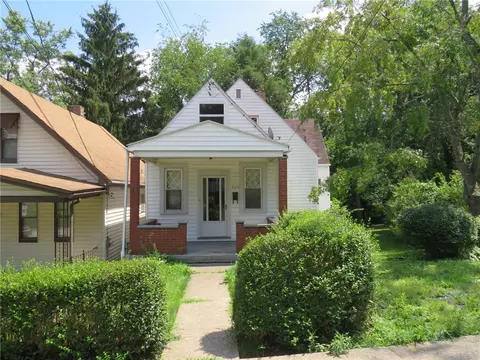 140 Nuzum Ave, Pittsburgh, PA 15210