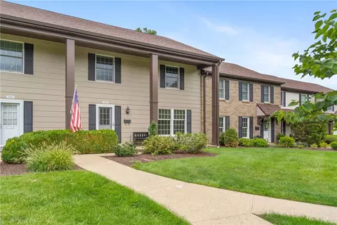 154 Roscommon Pl, Mcmurray, PA 15317