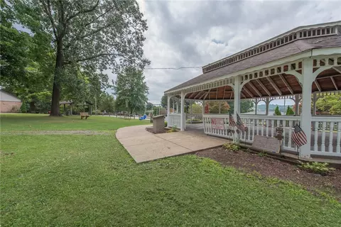 110 Park Ave, Apollo, PA 15613 photo 41