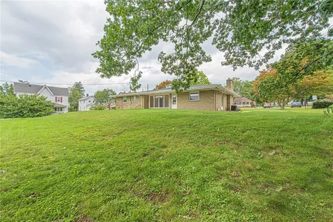 110 Park Ave, Apollo, PA 15613 photo 34