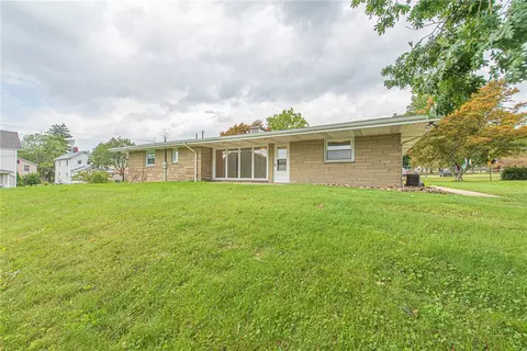 110 Park Ave, Apollo, PA 15613 photo 33