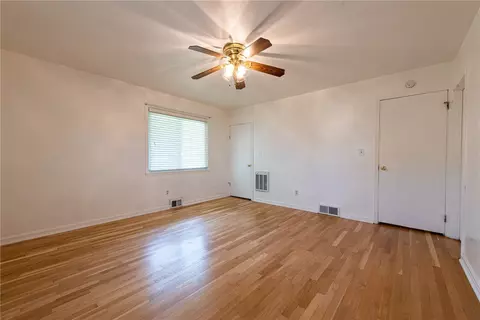 110 Park Ave, Apollo, PA 15613 photo 16