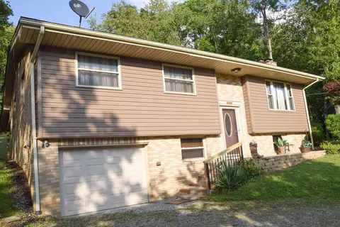 160 Rex Rd, Washington, PA 15301