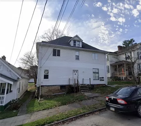 25 Race St, Uniontown, PA 15401