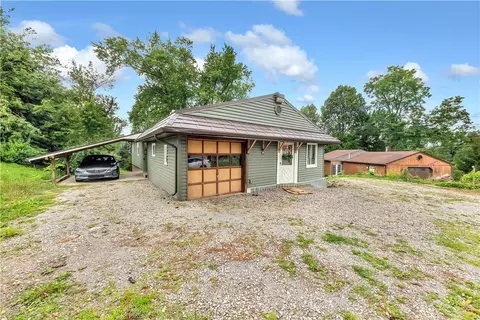 1647 Us Route 30, Imperial, PA 15126