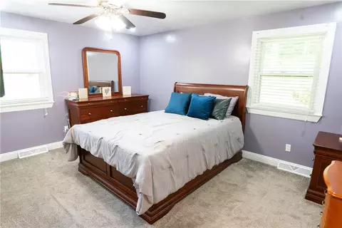 163 Edgewater Dr, Monaca, PA 15061 photo 10