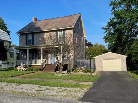225 S Otter St, Mercer, PA 16137