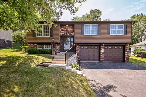 34 Tami Dr, Greensburg, PA 15601
