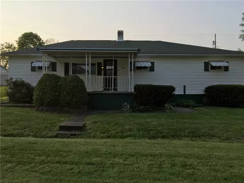 526 5th St, Mather, PA 15346