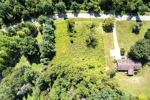 00 Clare Dr, Washington, PA 15301