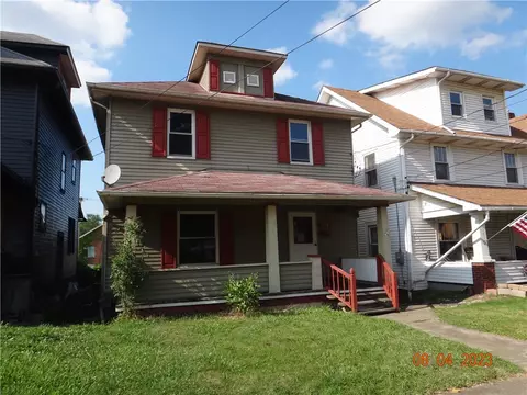 1214 Beaver Ave, Ellwood City, PA 16117