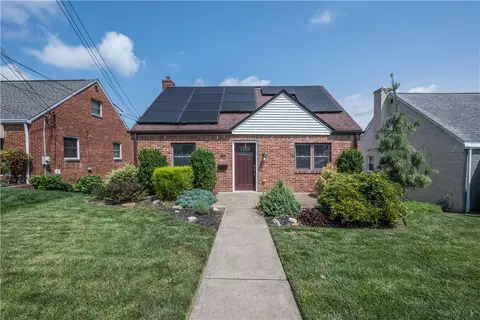 556 Garfield Ave, Carnegie, PA 15106