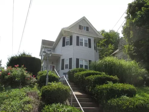 28 Shannon Ave, Washington, PA 15301