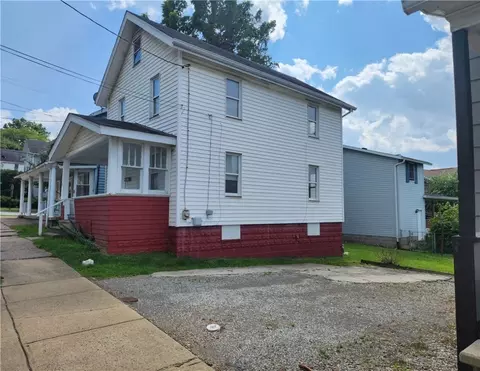 142 S 11th St, Indiana, PA 15701