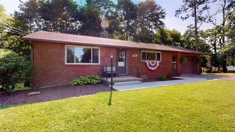 139 Pleasant Valley Rd, Portersville, PA 16051