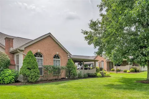 107 Carriage Dr, Freedom, PA 15042