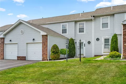 1102 Chelsea Dr, Imperial, PA 15126