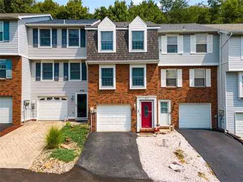 406 Lexington Dr, Aliquippa, PA 15001
