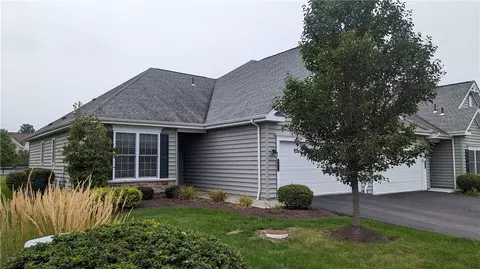 416 Independence Ln, Freedom, PA 15042