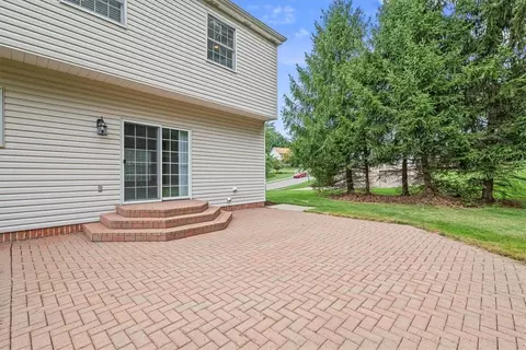 412 Farrington Dr, Seven Fields, PA 16046 photo 37