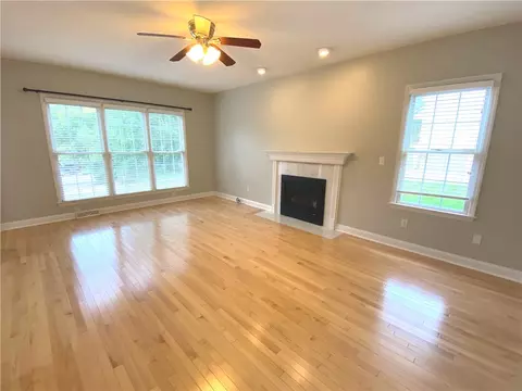 412 Farrington Dr, Seven Fields, PA 16046 photo 7