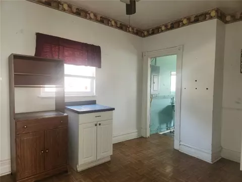 307 N 3rd St, Apollo, PA 15613 photo 8