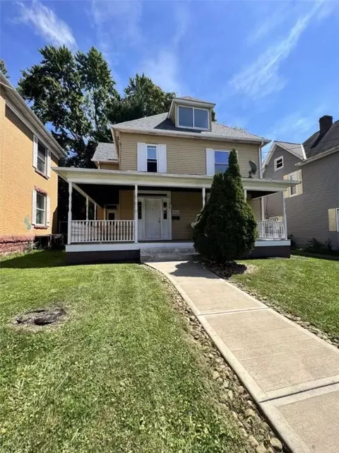 225 N Elm St, Butler, PA 16001