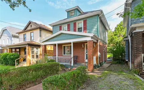 107 Lacrosse, Pittsburgh, PA 15218
