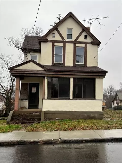 2517 Riverview St, Mckeesport, PA 15132