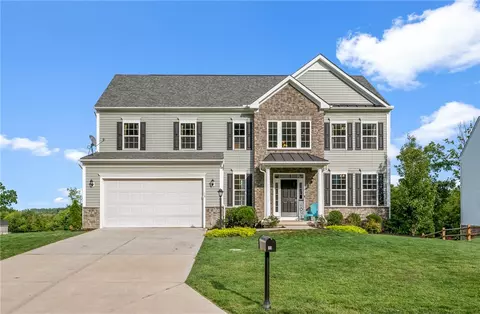 13 Thornwood Cir, Mcdonald, PA 15057