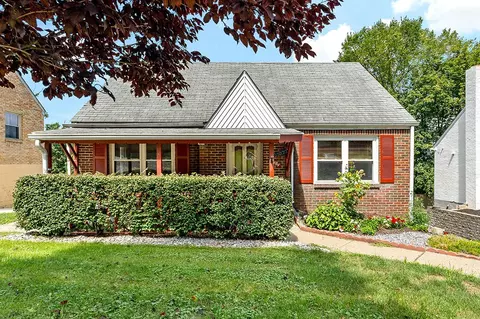 1484 Blossom Hill Rd, Pittsburgh, PA 15234