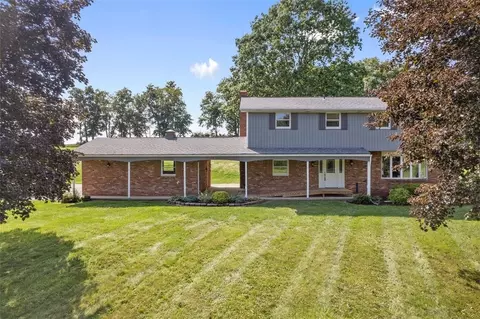 349 Fort Cherry Rd, Mcdonald, PA 15057
