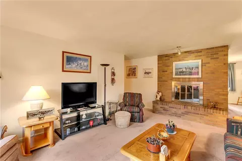 2871 Sunset Cir, Export, PA 15632 photo 11