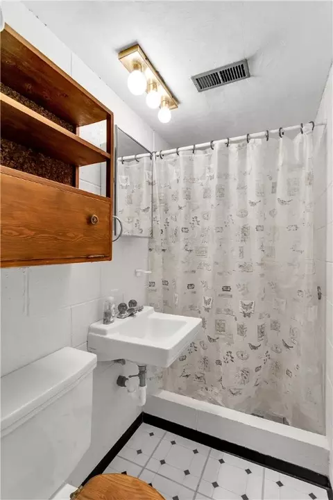 2871 Sunset Cir, Export, PA 15632 photo 27