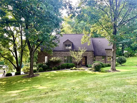 475 Bradys Ridge Rd, Beaver, PA 15009