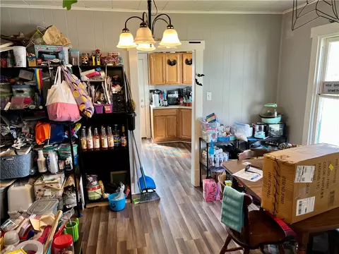 1050 Walnut St, Monaca, PA 15061 photo 4