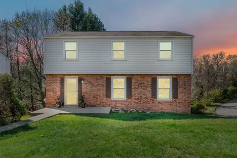 201 Manor Dr, Pittsburgh, PA 15236