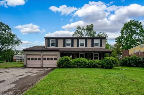 103 Farmington Dr, Butler, PA 16001