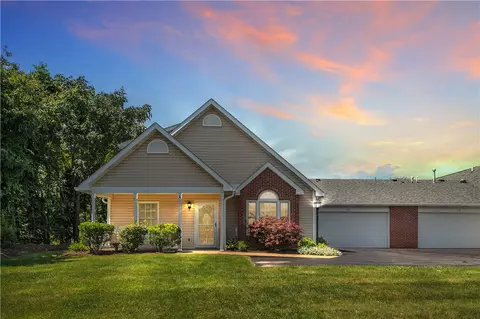 120 Rana Ln, Gibsonia, PA 15044