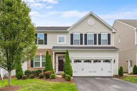 1604 Towervue Dr, Pittsburgh, PA 15227