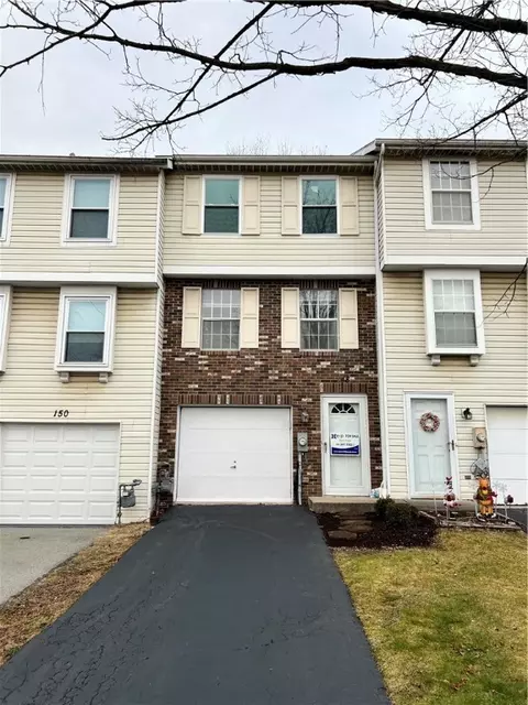 148 Meadow Gap Dr, Monroeville, PA 15146