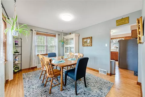 1222 9th St, Irwin, PA 15642 photo 8