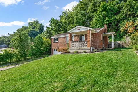 1636 Carmela Dr, Pittsburgh, PA 15227