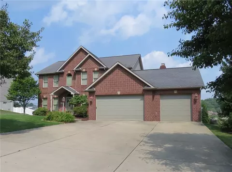 870 Peregrine Dr, North Huntingdon, PA 15642