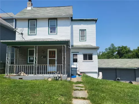 63 Ridge Rd, Pittsburgh, PA 15221
