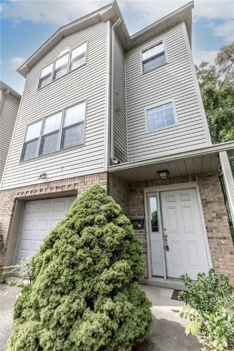 2206 Hyer Ave, North Versailles, PA 15137